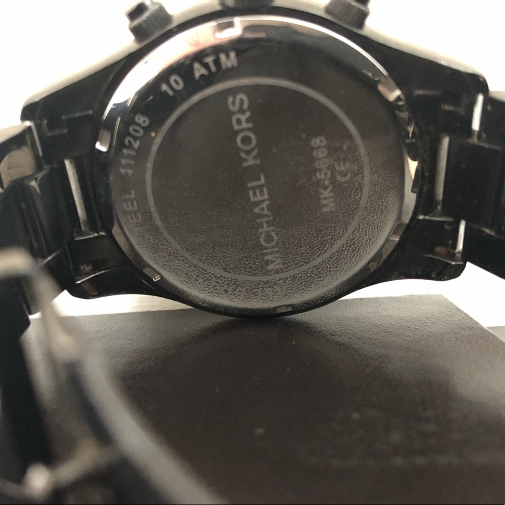 Michael Kors Women's Layton Chronograph Watch - Picture 2 of 6